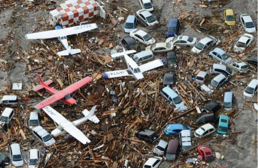 “Wellington Airport after the quake that claimed 2.5 percent of New Zealands population.  Surprisingly, Prime Minister Keys plane is not present- apparently he was in Washington on a gravy train with Peter Dunne”